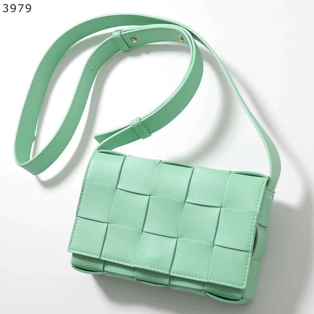 BOTTEGA VENETA Shoulder Bag Cassette Crossbody Maxi Intrecciato Leather
